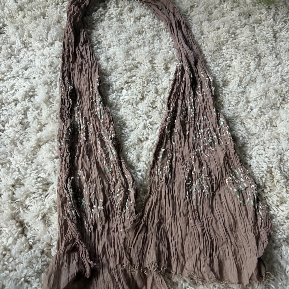 Chic Brown Scarf with embroidery floral vintage like Accents